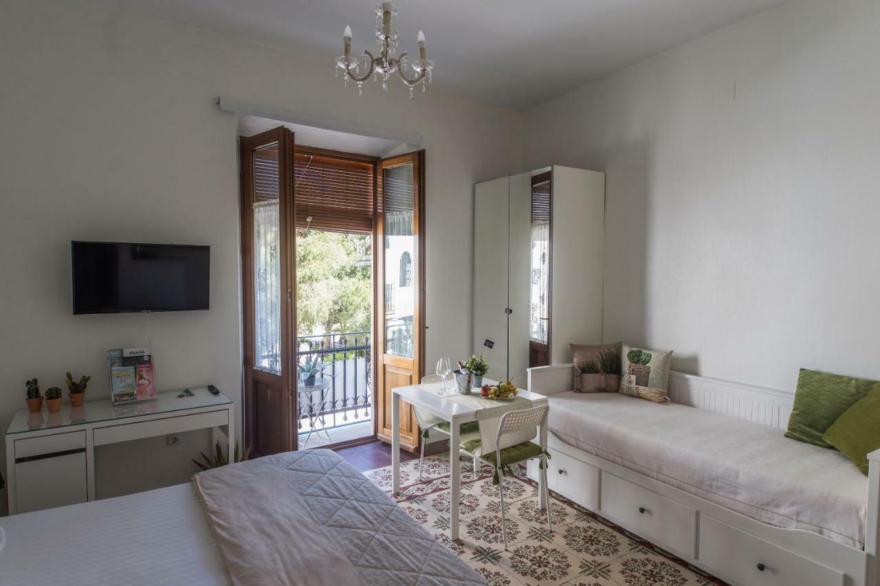 Suite Plaza De La Laguna By Dulce Аямонте Екстериор снимка